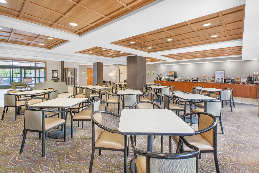 Wingate By Wyndham Sylvania-Toledo Екстериор снимка